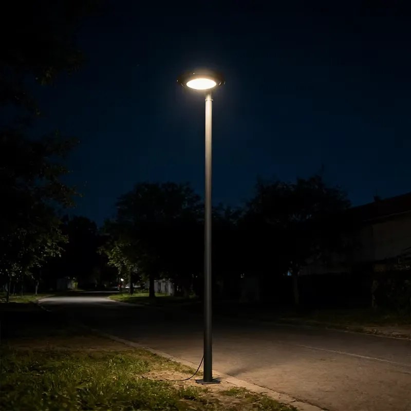 Светодиодный садовый светильни – обзор и цена Outdoor Lighting Poles