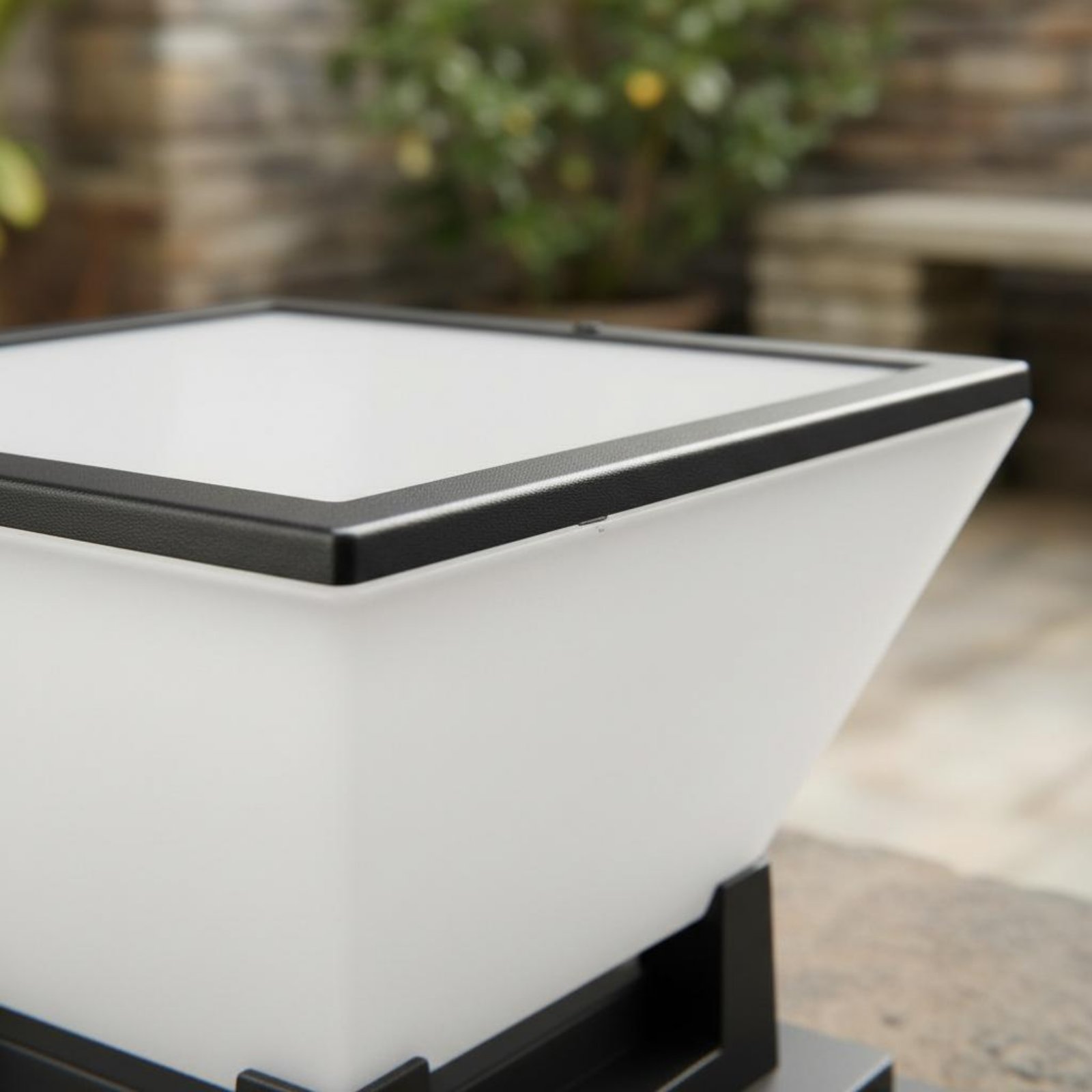 Солнечный светильник для столб – обзор и цена Outdoor Lighting Modern